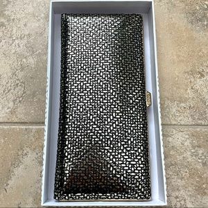 BRAND NEW Lodis clutch/wallet